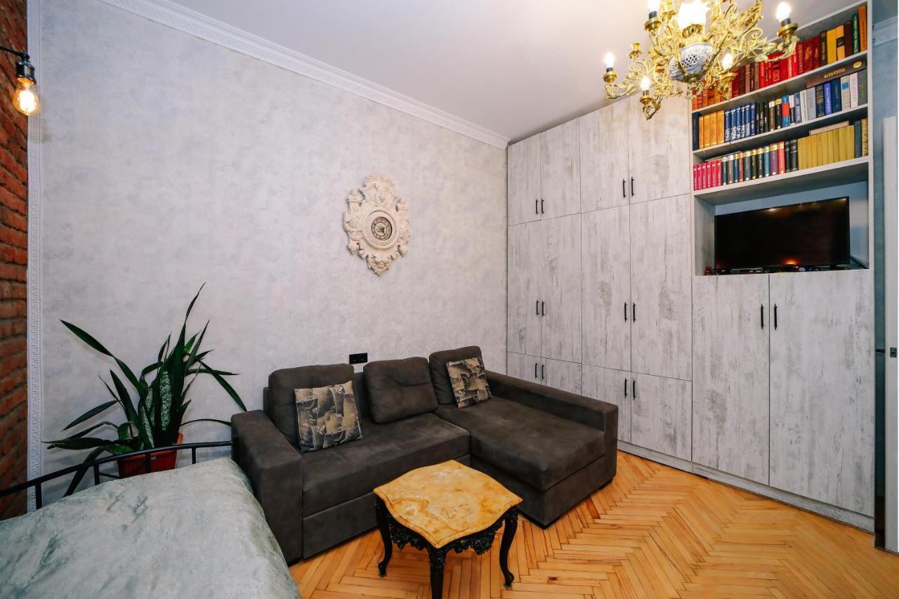 Apartment Old Vera *
