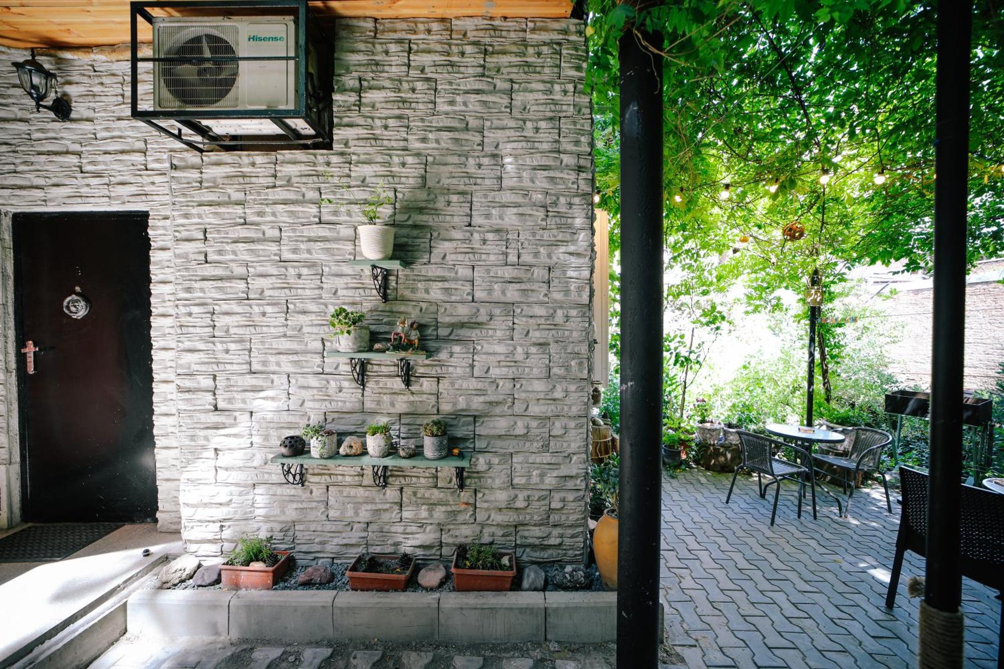 Old Vera Apartment *