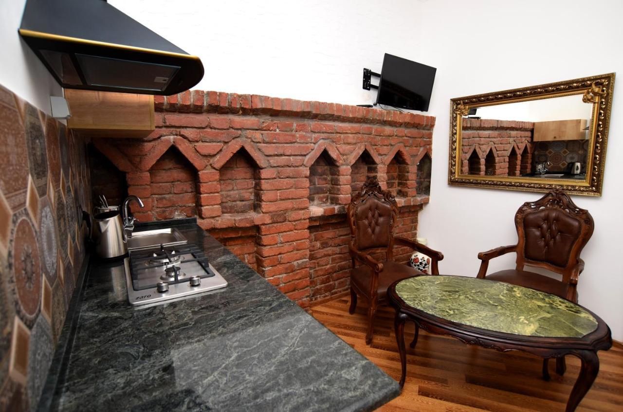 Old Vera Apartment
